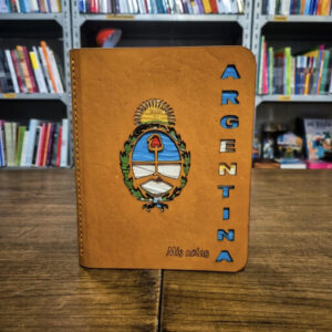 LIBRETA CON TAPA DE MADERA ARGENTINA